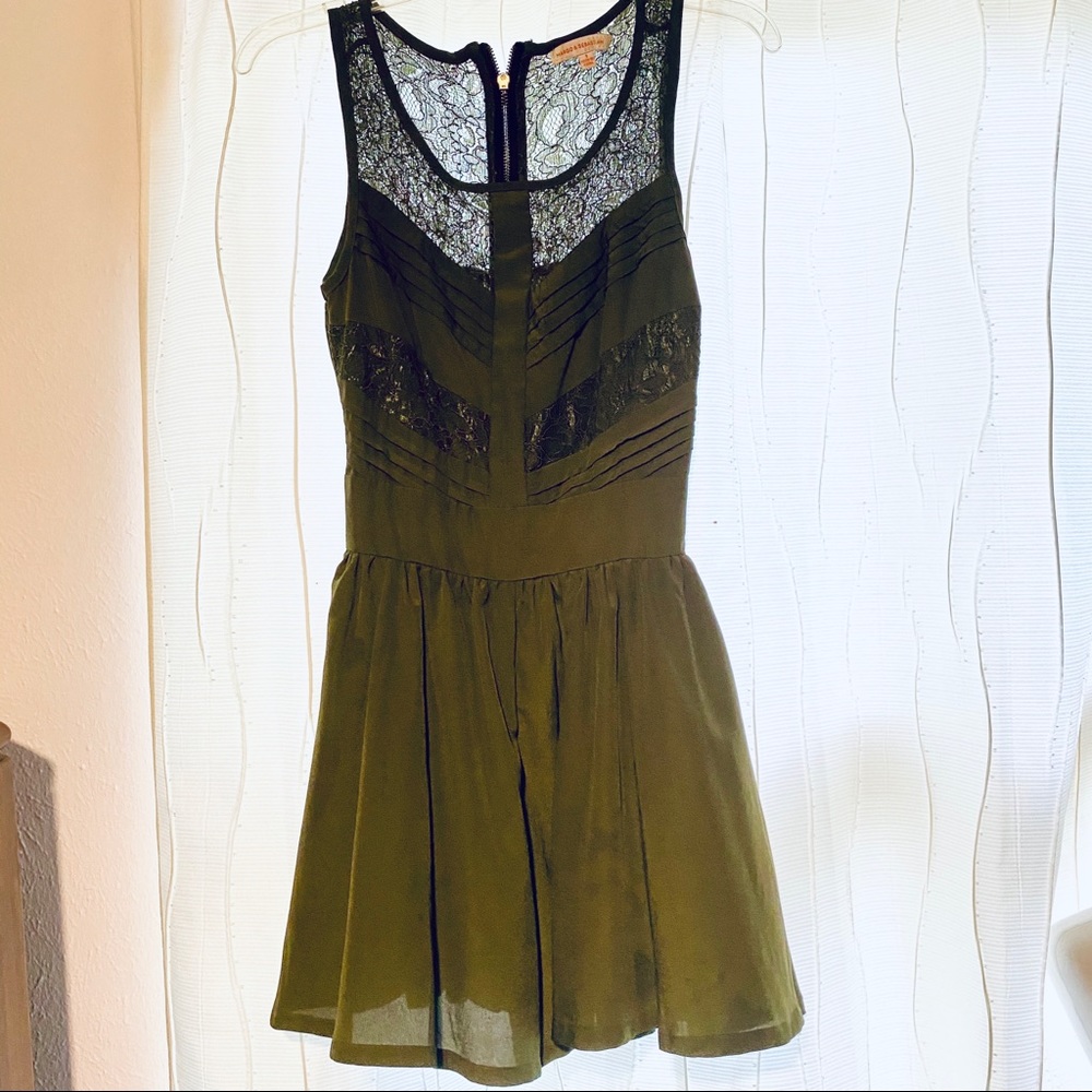 Army Green Lacey Romper Size 2 Margo & Sebastian